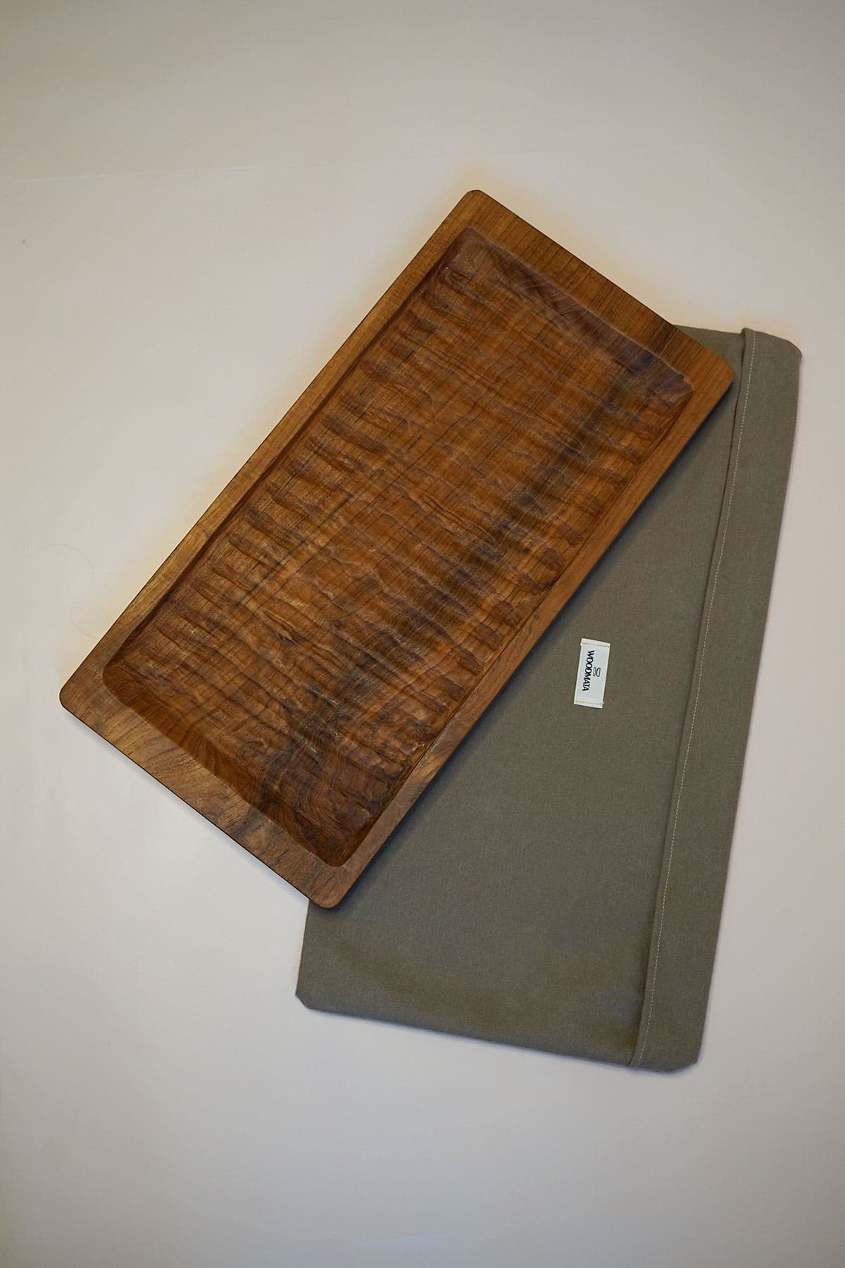 GRAND PLATEAU DÉCORATIF