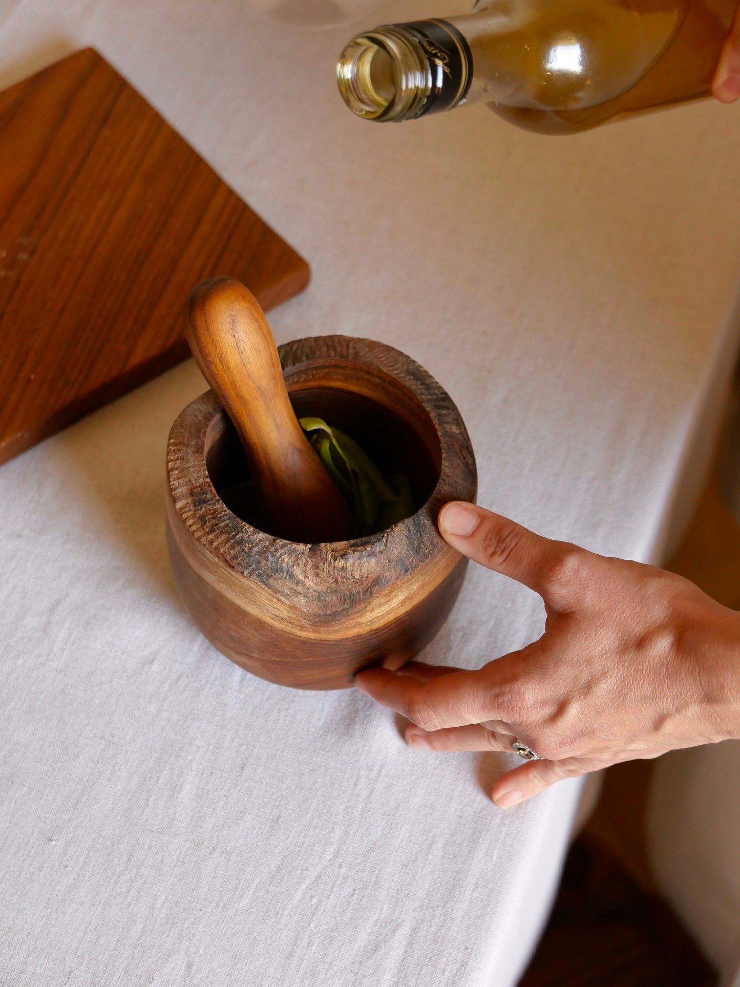 MORTIER EN BOIS AVEC PILON