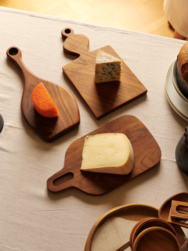 PLANCHE À DÉCOUPER INDAH