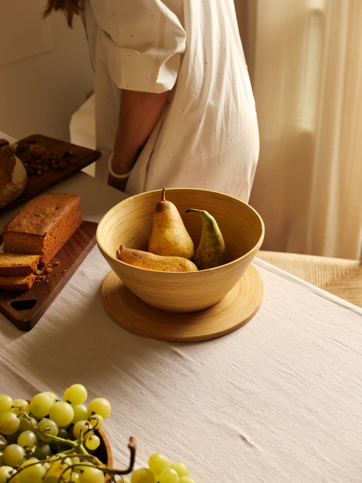 CORBEILLE À FRUITS BAMBOU ET SUPPORT A GATEAUX