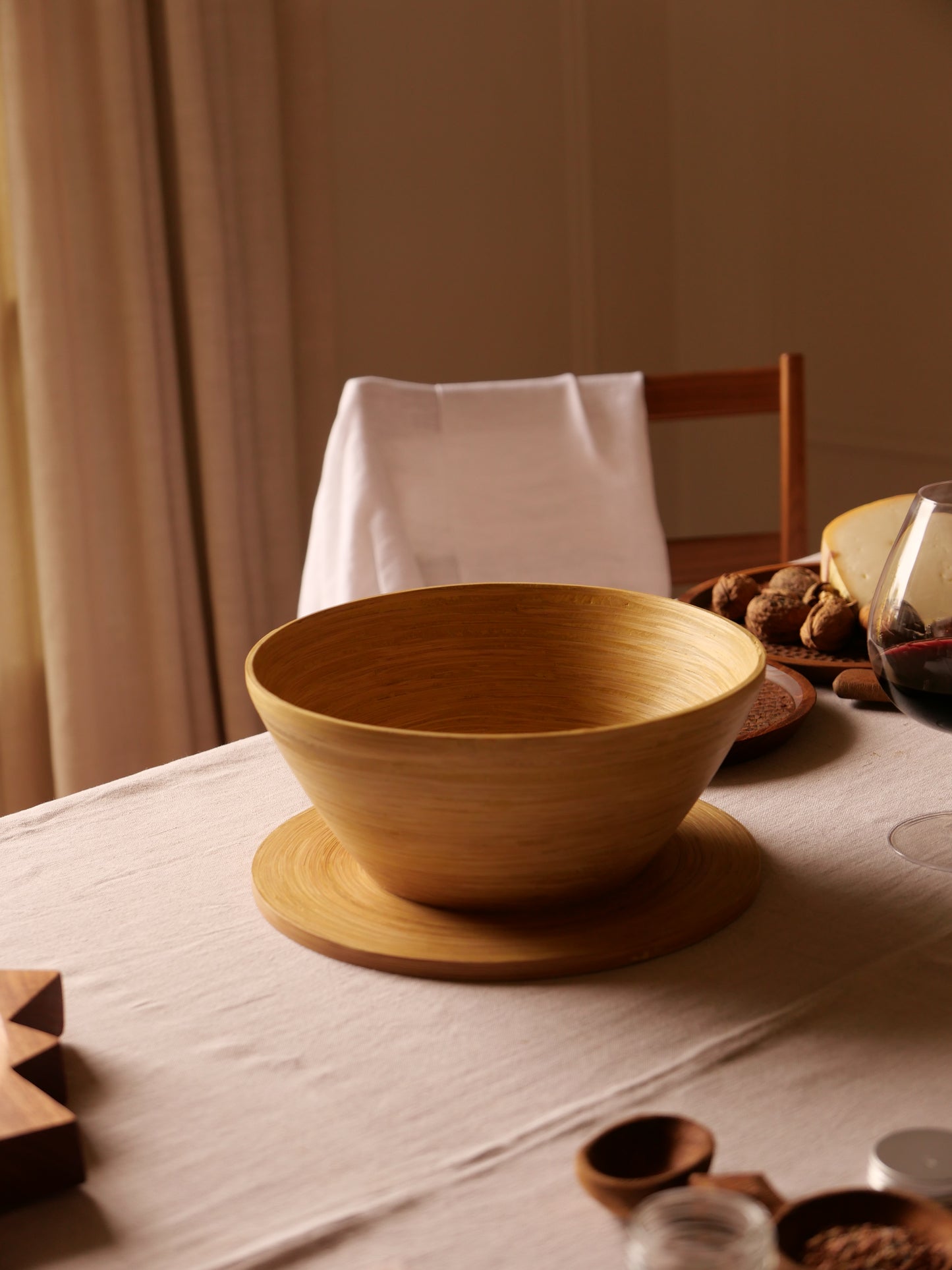 CORBEILLE À FRUITS BAMBOU ET SUPPORT A GATEAUX