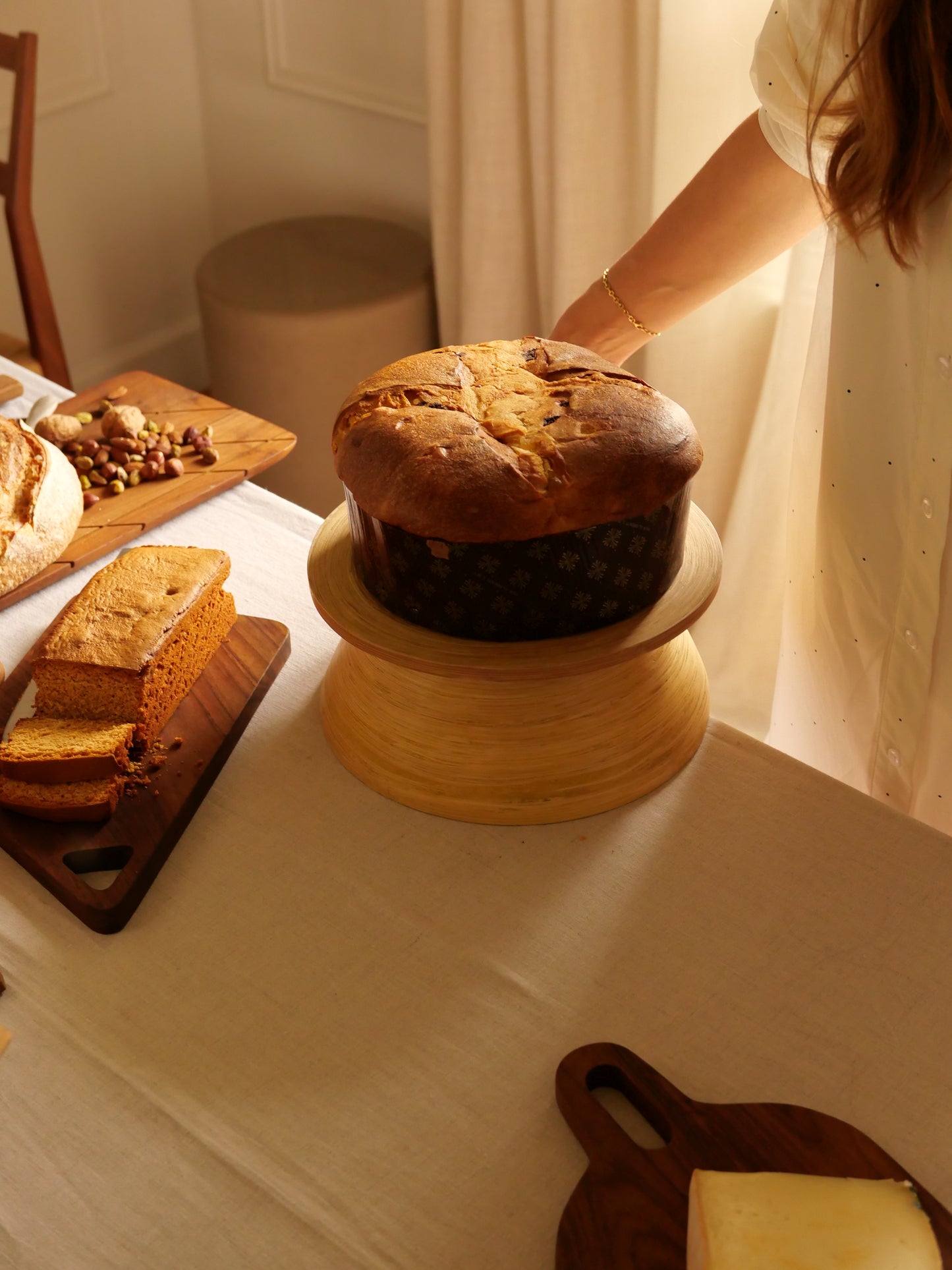 CORBEILLE À FRUITS BAMBOU ET SUPPORT A GATEAUX