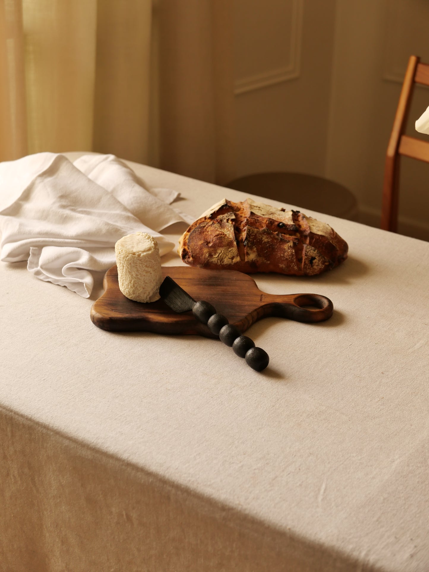 COUTEAU À BEURRE EN BOIS BRÛLÉ