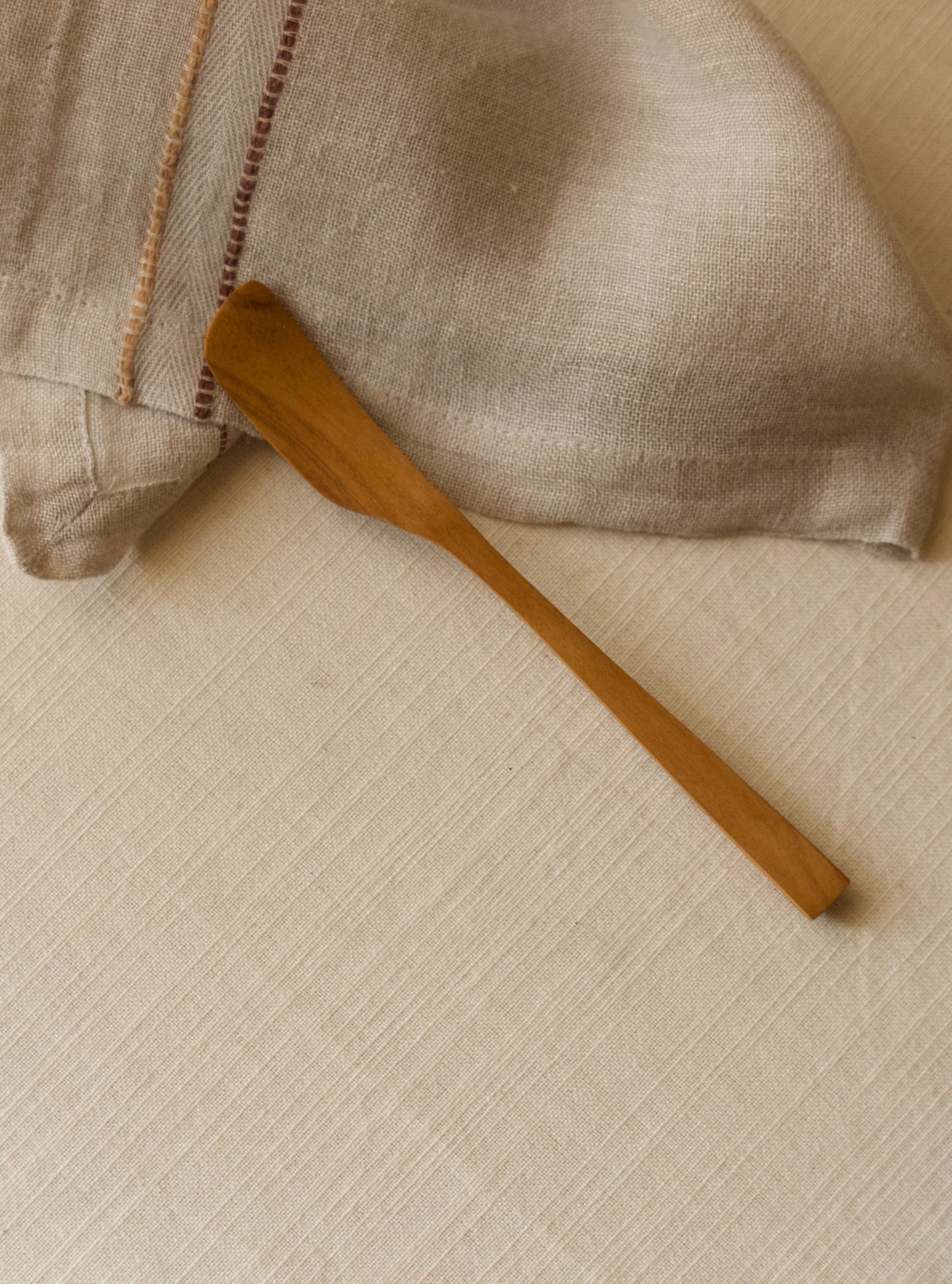 COUTEAU À BEURRE BESAR