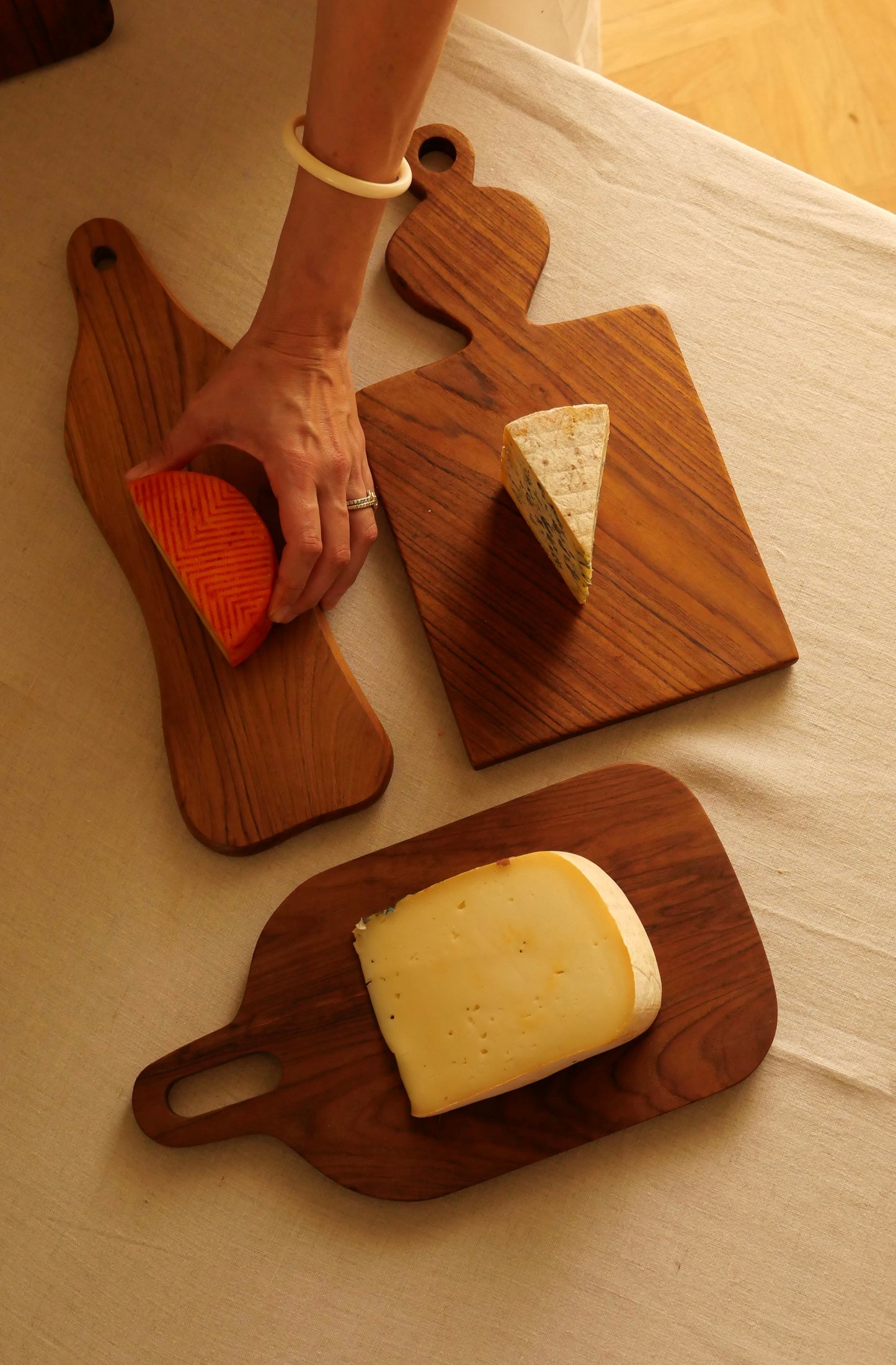 PLANCHE FINE BOUTEILLE